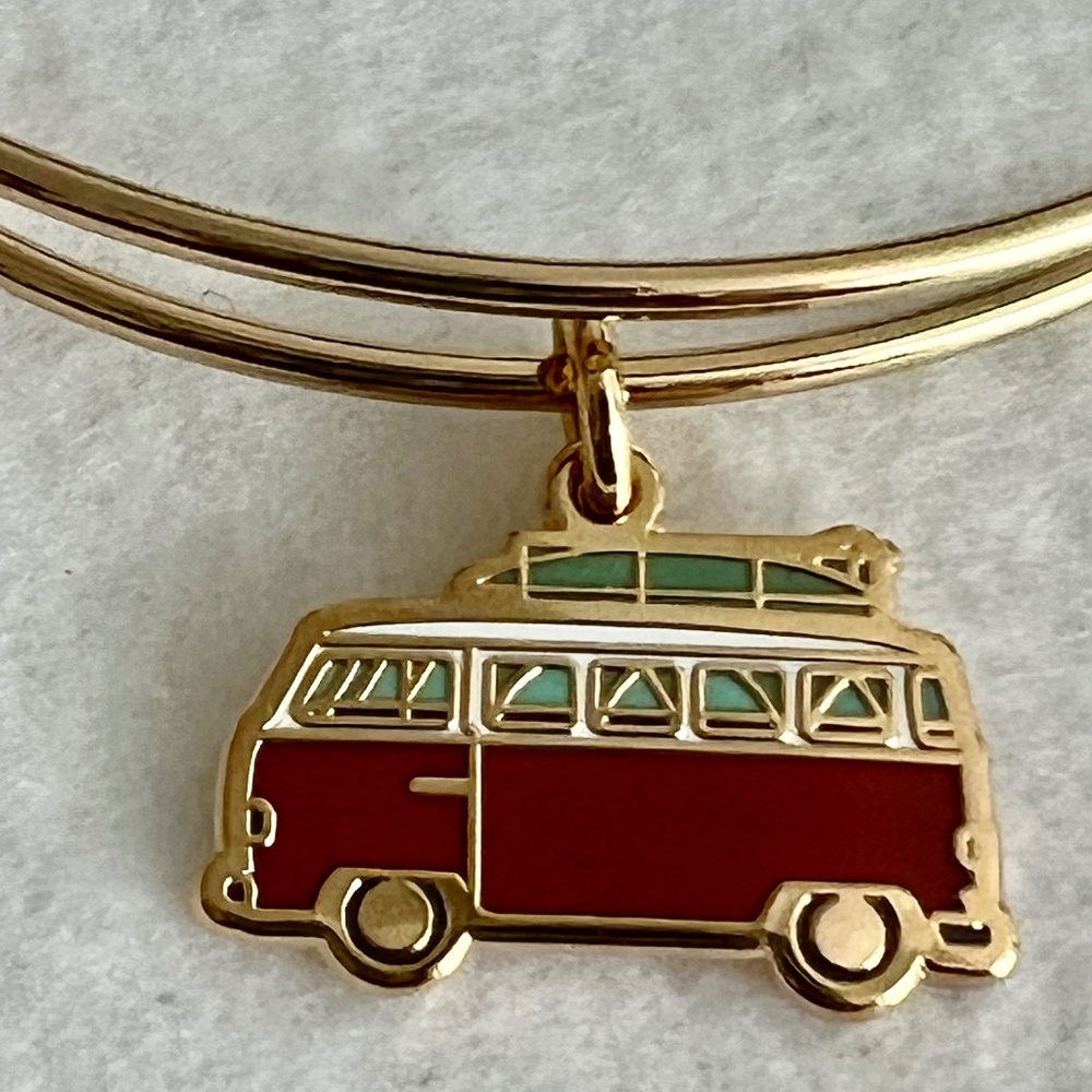 NWT Alex and Ani Classic Surfer Van Bracelet